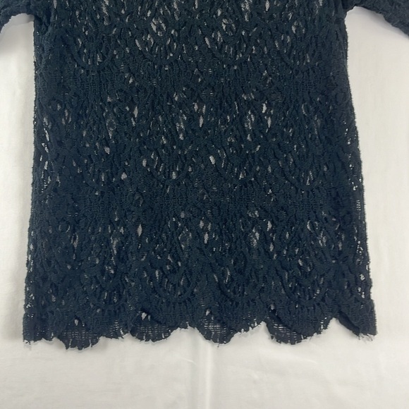 Zara Sheer Black Lace Scalloped Neck and Hem Top - Picture 3 of 9